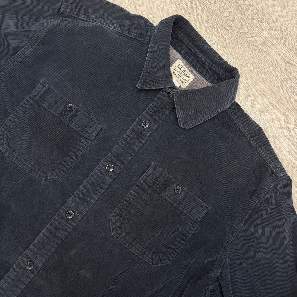 LL Bean Lakewashed Corduroy Shirt Mens Large Charcoal Gray Traditional Fit